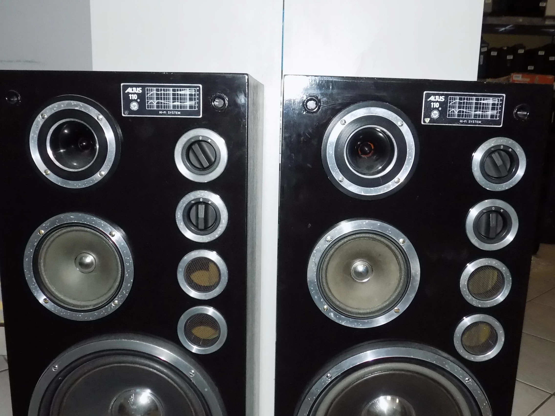 kultowe-kolumny-glosniki-tonsil-altus-110-kolor-czarny