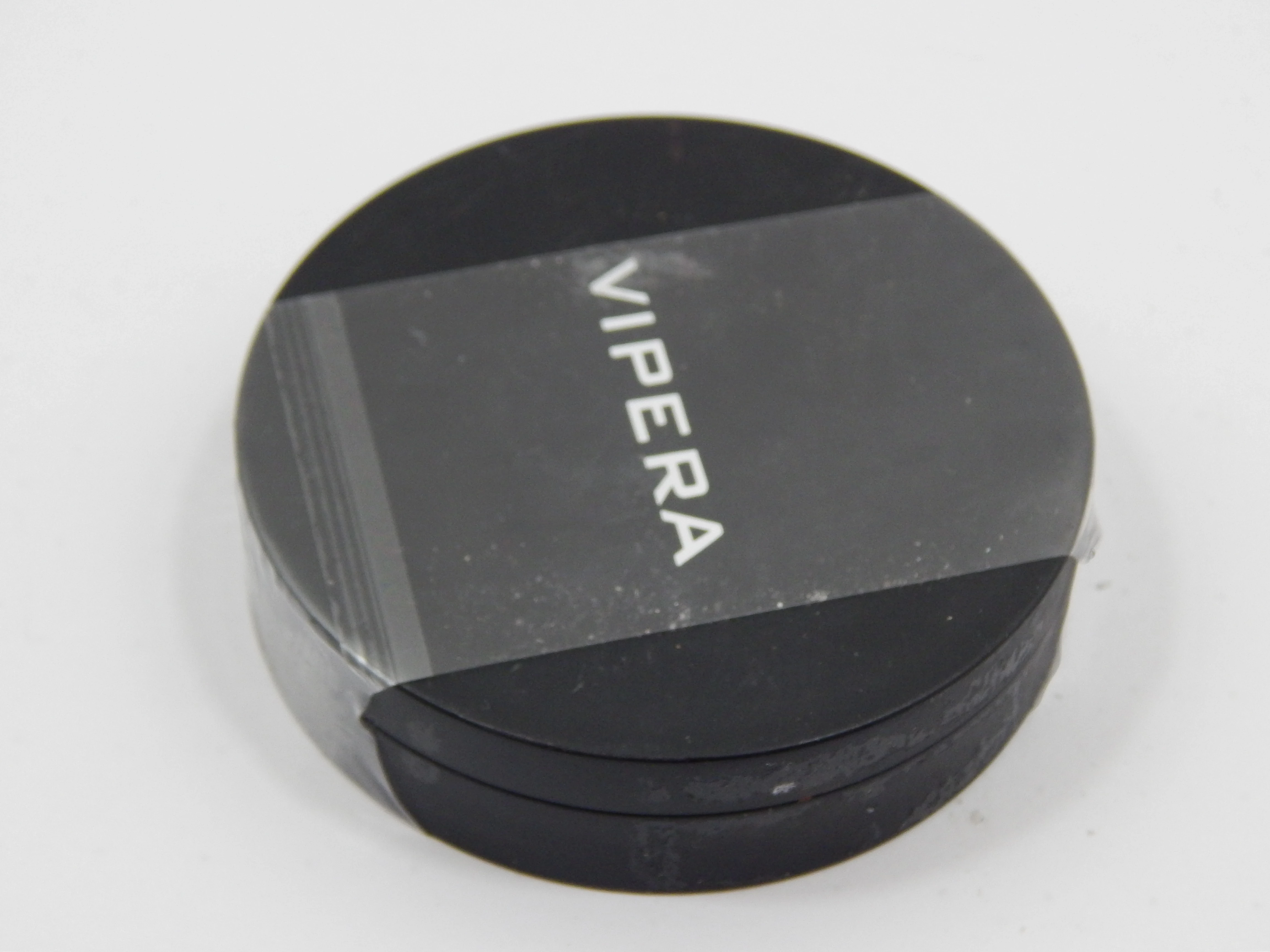 puder-w-kamieniu-vipera-rodzaj-prasowany