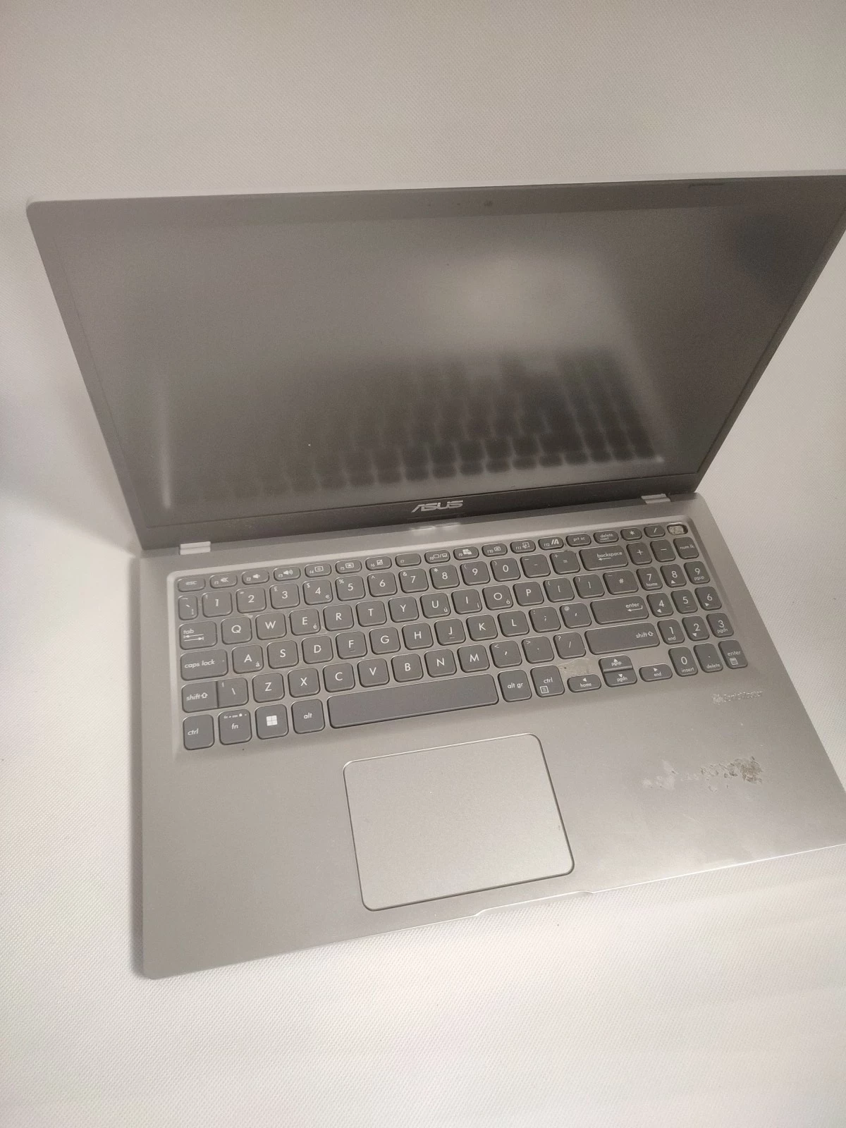 laptop-asus-x515j-liczba-rdzeni-procesora-4