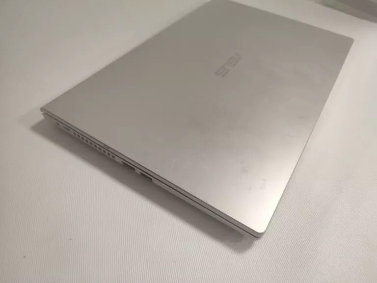 laptop-asus-x515j-rodzaj-karty-graficznej-grafika-zintegrowana