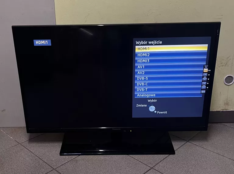 TELEWIZOR PANASONIC TX-L39BLW6 39" SPRAWNY! TYLKO ODBIÓR OSOBISTY!