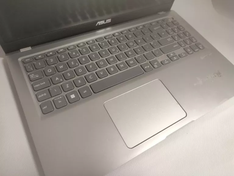laptop-asus-x515j-wielkosc-pamieci-ram-8-gb