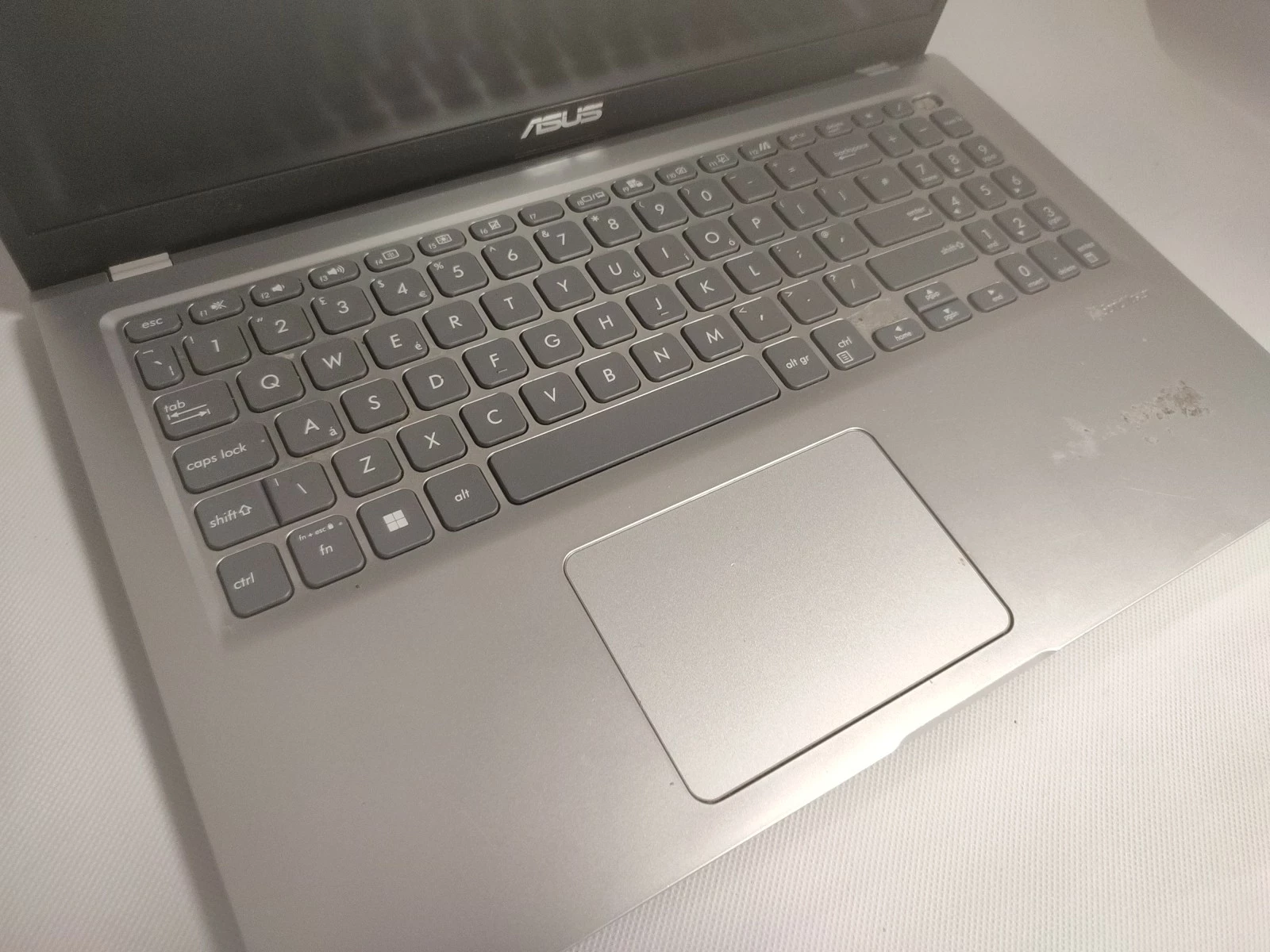 laptop-asus-x515j-wielkosc-pamieci-ram-8-gb