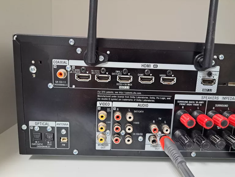 AMPLITUNER SONY STR-DN860 + PILOT
