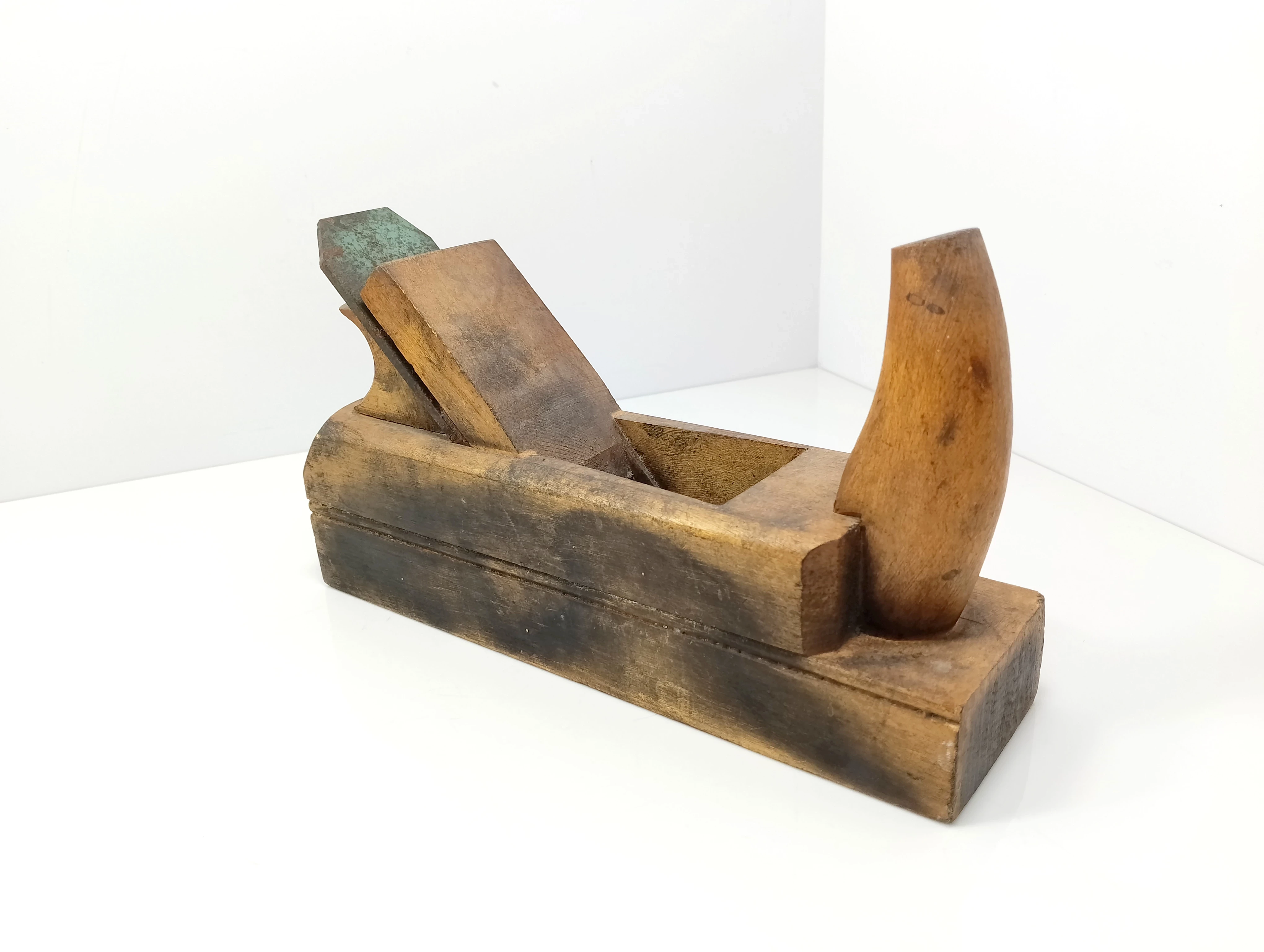 strug-reczne-drewniany-hebel-stolarski-01-stan-uzywany