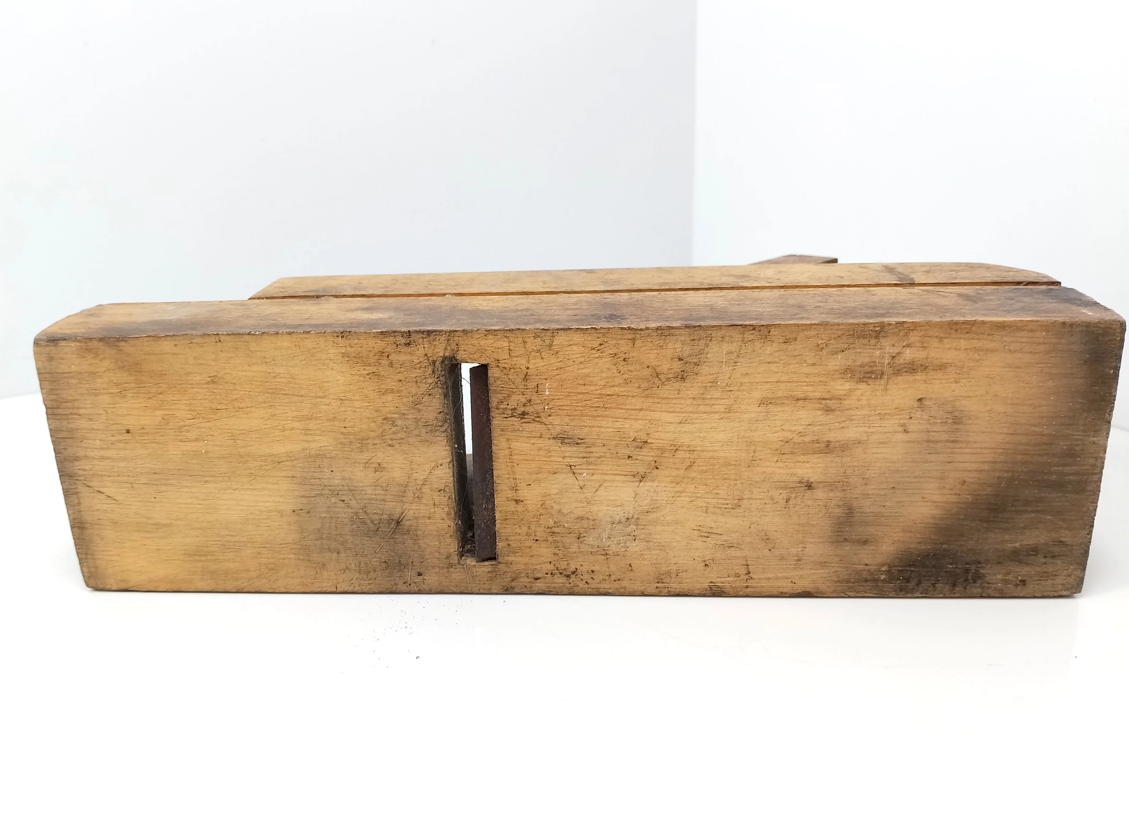 strug-reczne-drewniany-hebel-stolarski-01-glebokosc-strugania-500