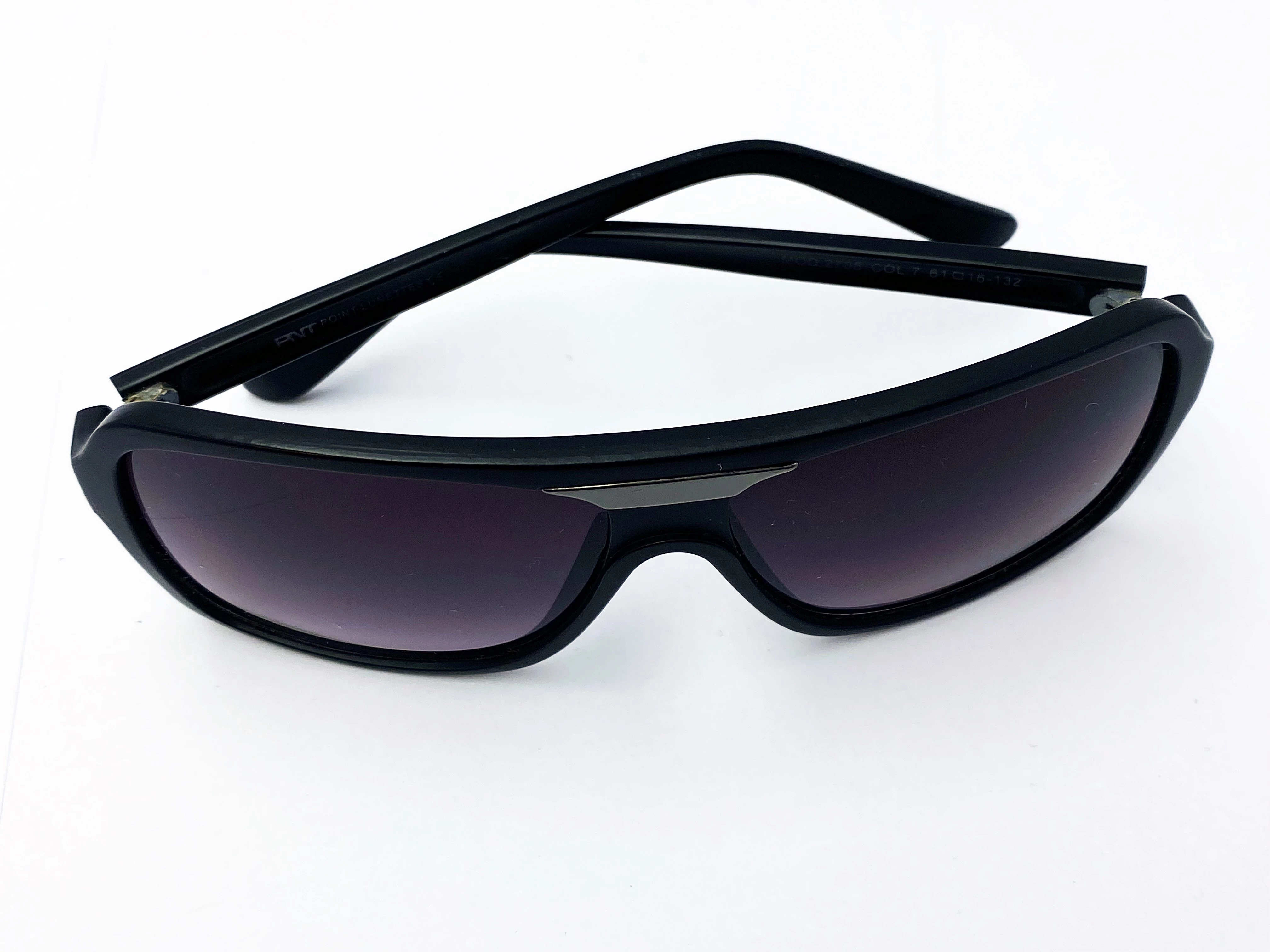 okulary-przeciwsloneczne-pnt-material-oprawki-204165-219065