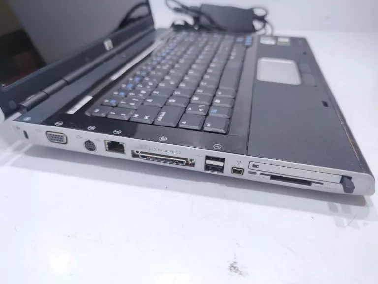laptop-hp-pavilion-dv5000-4gb-250gb-intel-genuine-t2300-stan-uszkodzony
