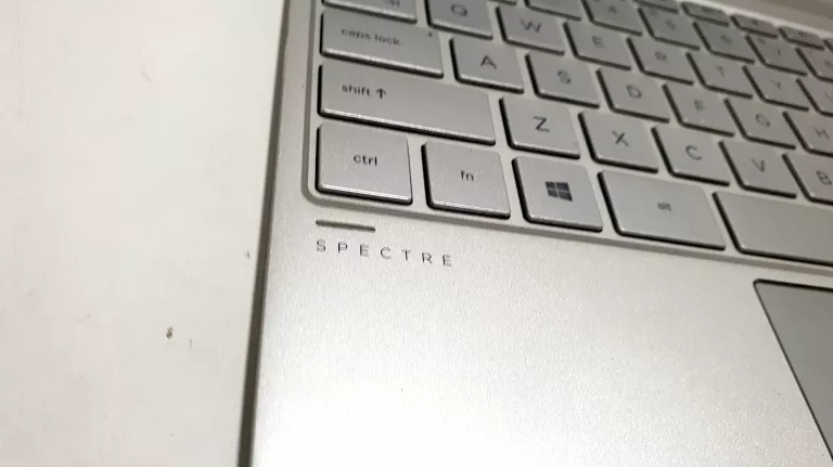 LAPTOP HP SPECTRE X360 I7 8GB/256GB DOTYKOWY EKRAN