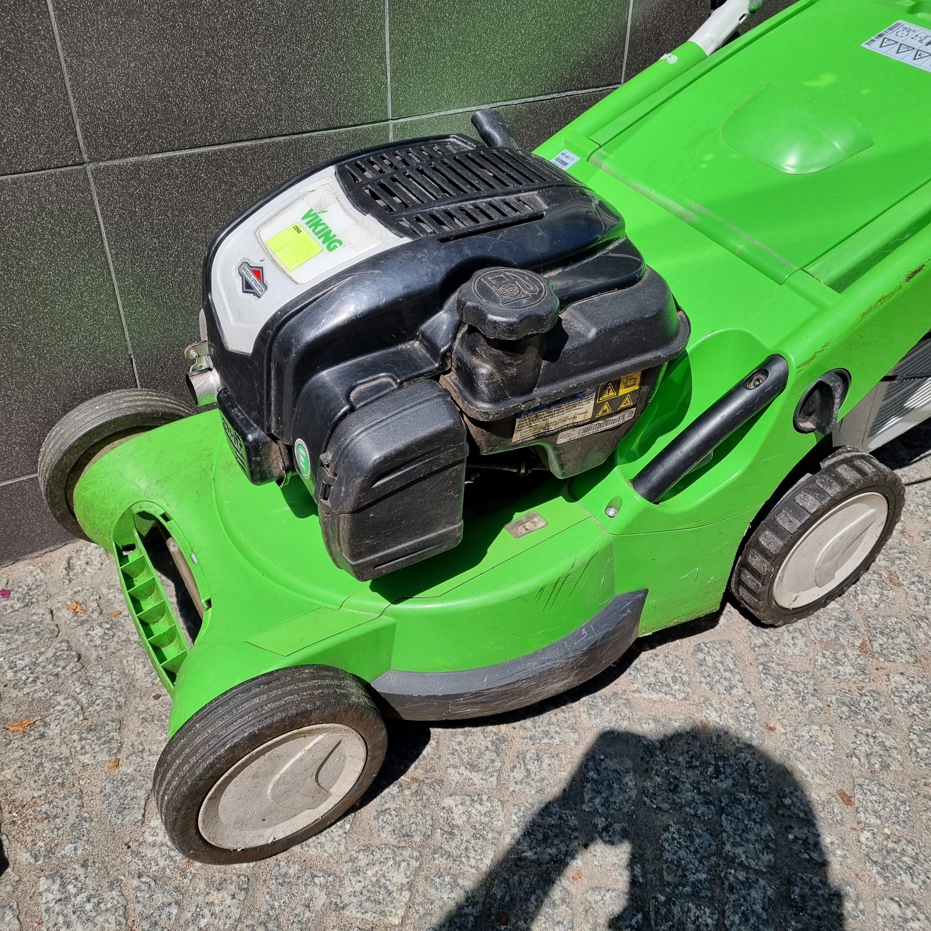 kosiarka-spalinowa-viking-mb-5451-t-zakres-regulacji-wysokosci-koszenia