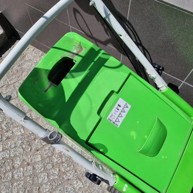 kosiarka-spalinowa-viking-mb-5451-t-pojemnosc-kosza-65