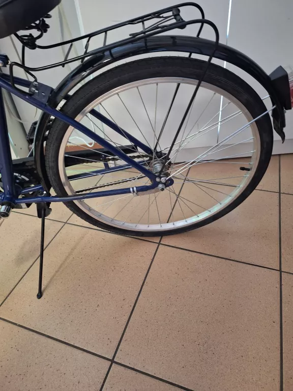 rower-damski-z-koszykiem-retro-damska-28-plec-130411-1