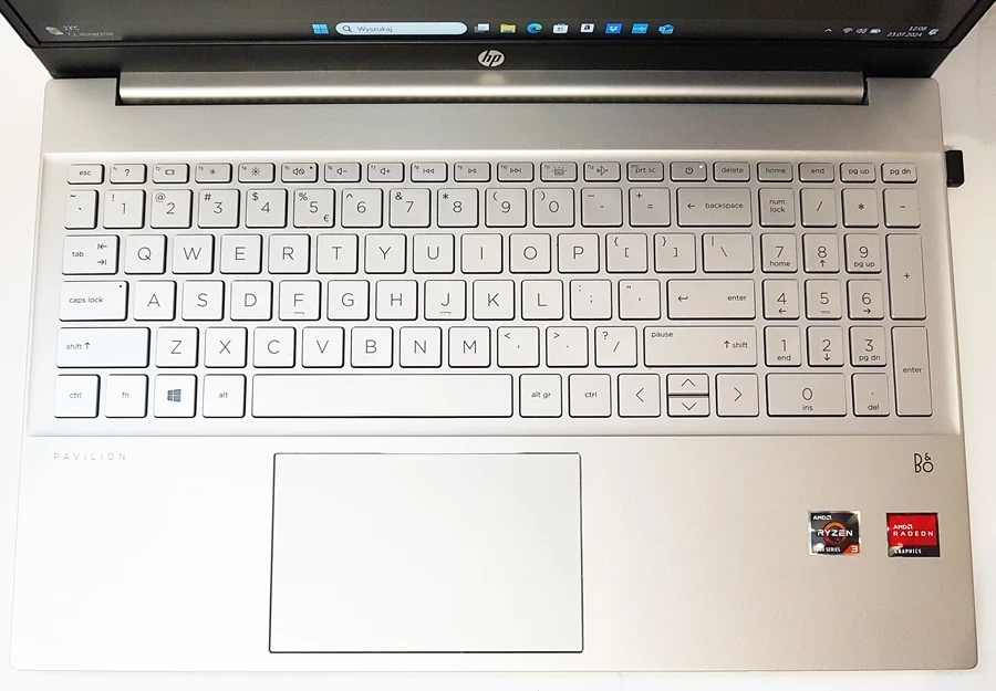 laptop-hp-pavilion-15-eh1010nw-przekatna-ekranu-156