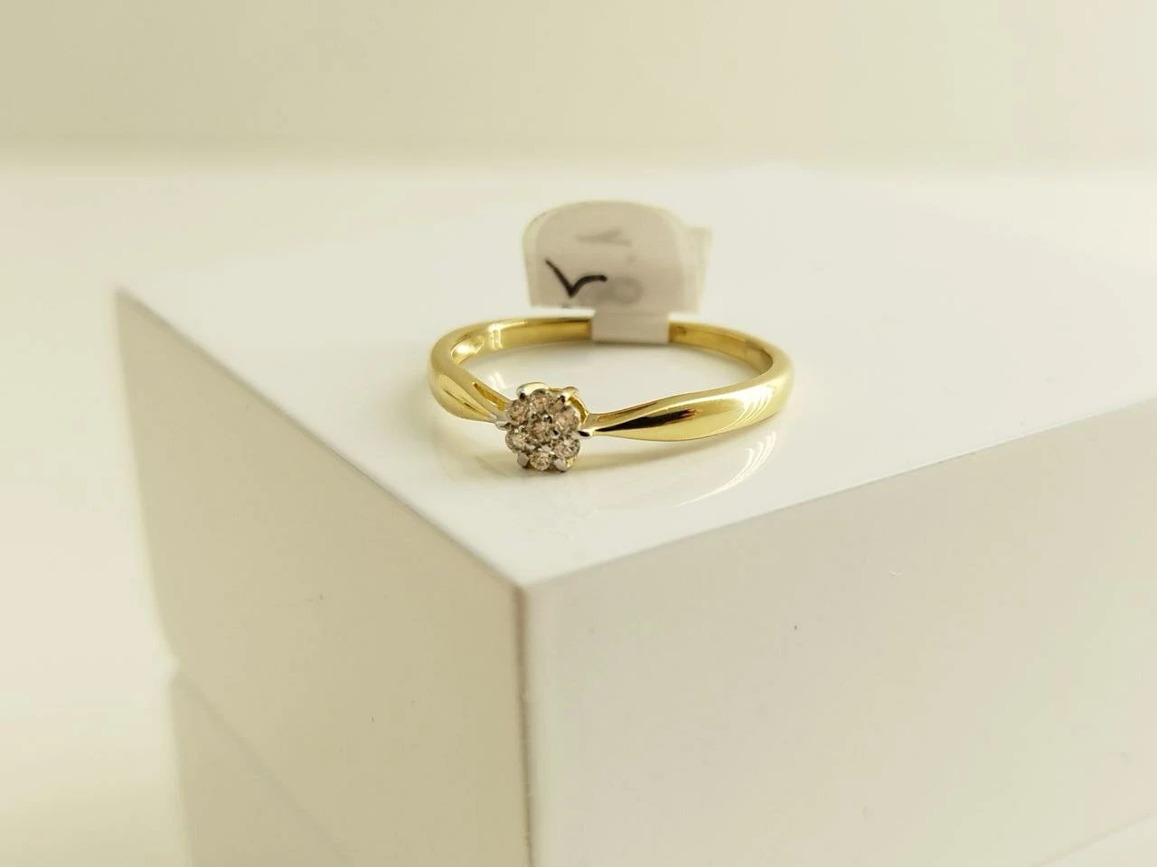 uroczy-zloty-pierscionek-585186g-ean-gtin-5906803475937