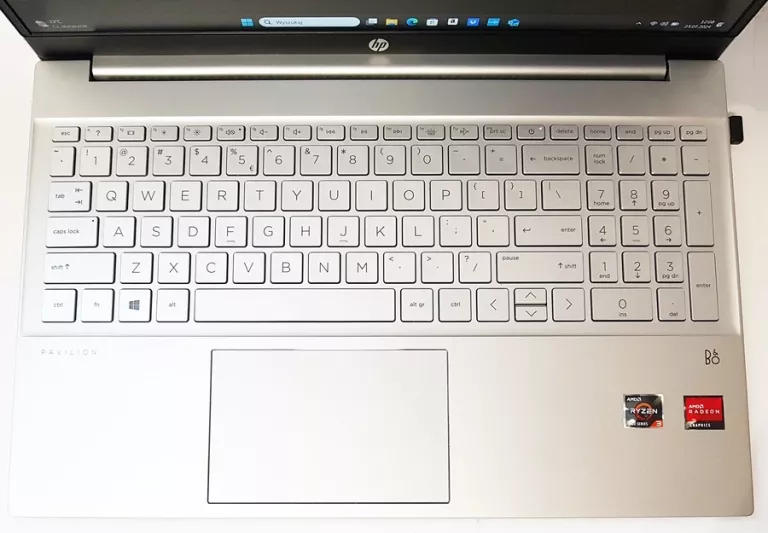 LAPTOP HP PAVILION 15-EH1010NW