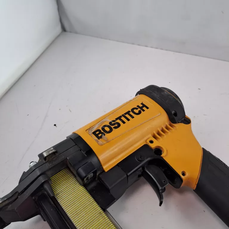 ZSZYWACZ PNEUMATYCZNY STANLEY BOSTITCH 438S2 OKAZJA!!