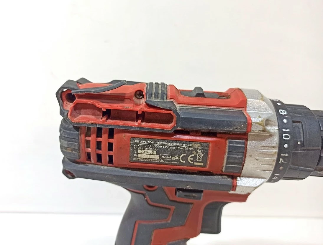 wkretarka-tasmowa-matrix-ams-20-li-walizka-pojemnosc-akumulatora-2