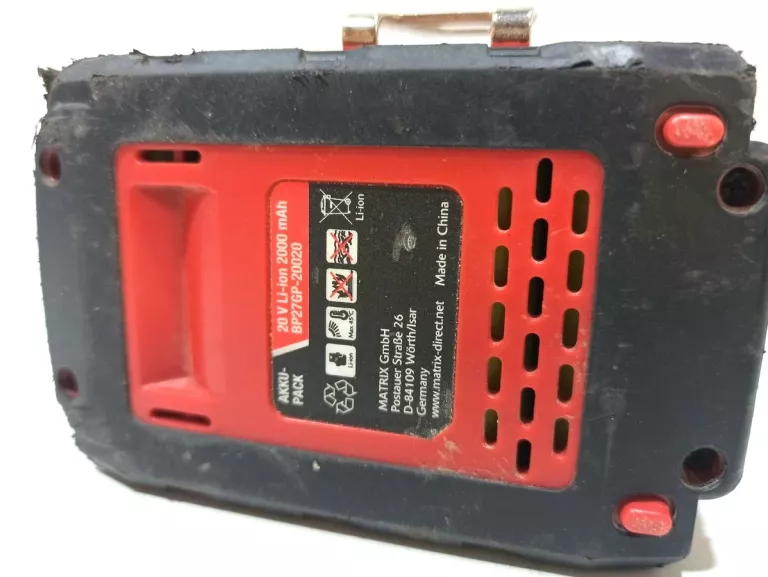 wkretarka-tasmowa-matrix-ams-20-li-walizka-zasilanie-akumulatorowe