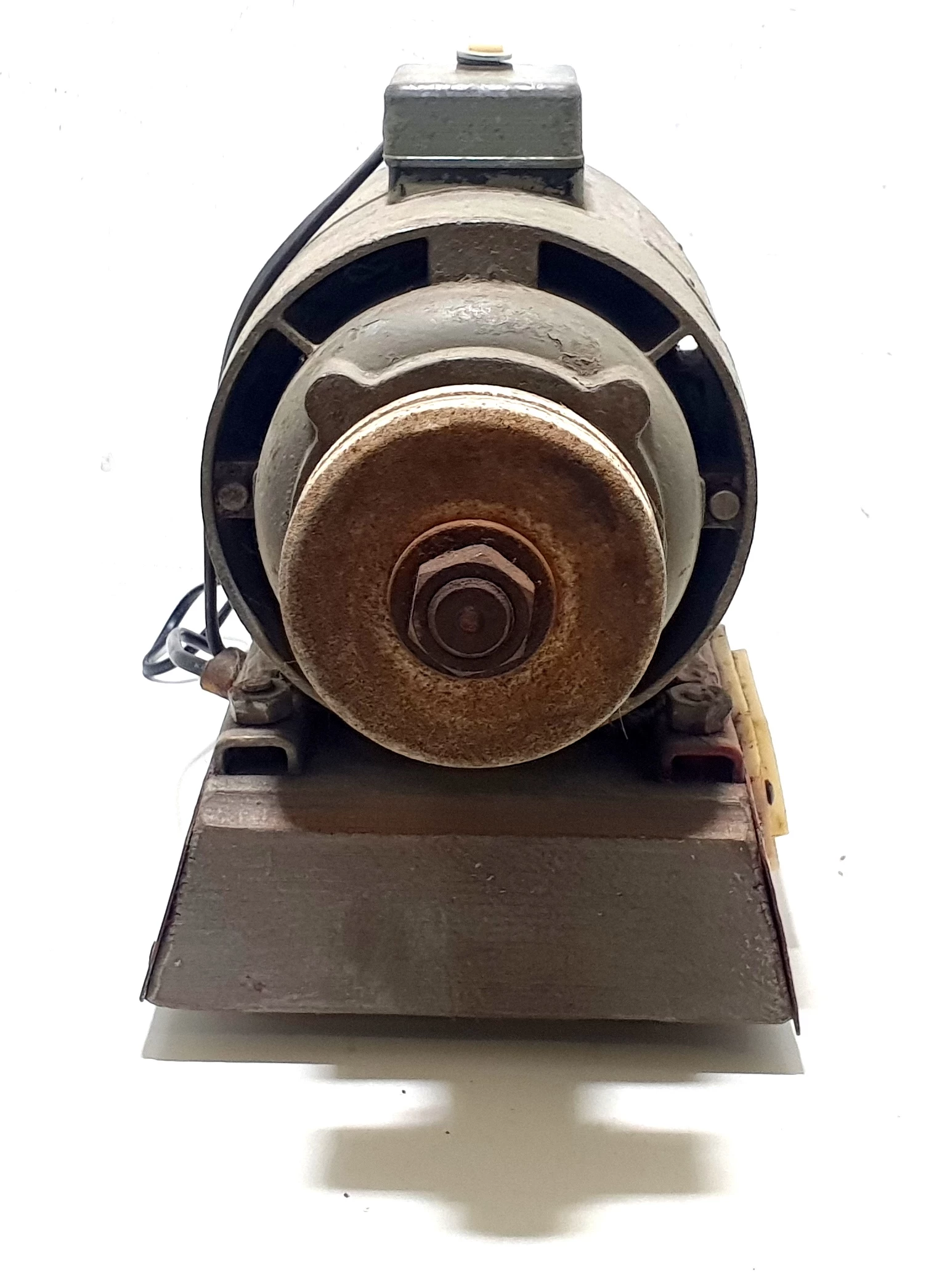 szlifierka-podwojna-stolowa-180wprl-rodzaj-zasilania-128529-2