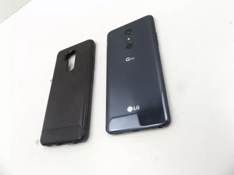 TELEFON LG G7 FIT + ETUI ŁADOWARKA BEZ KABLA