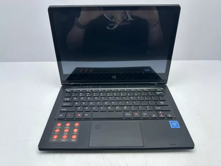 LAPTOP TECHBITE ARC 11.6 INTEL CELERON 4/64GB WIN10 OPIS!