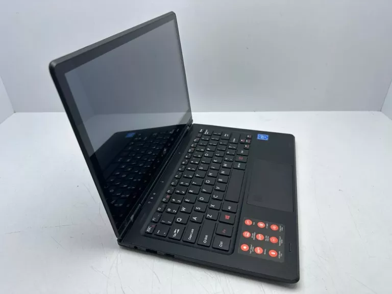 LAPTOP TECHBITE ARC 11.6 INTEL CELERON 4/64GB WIN10 OPIS!