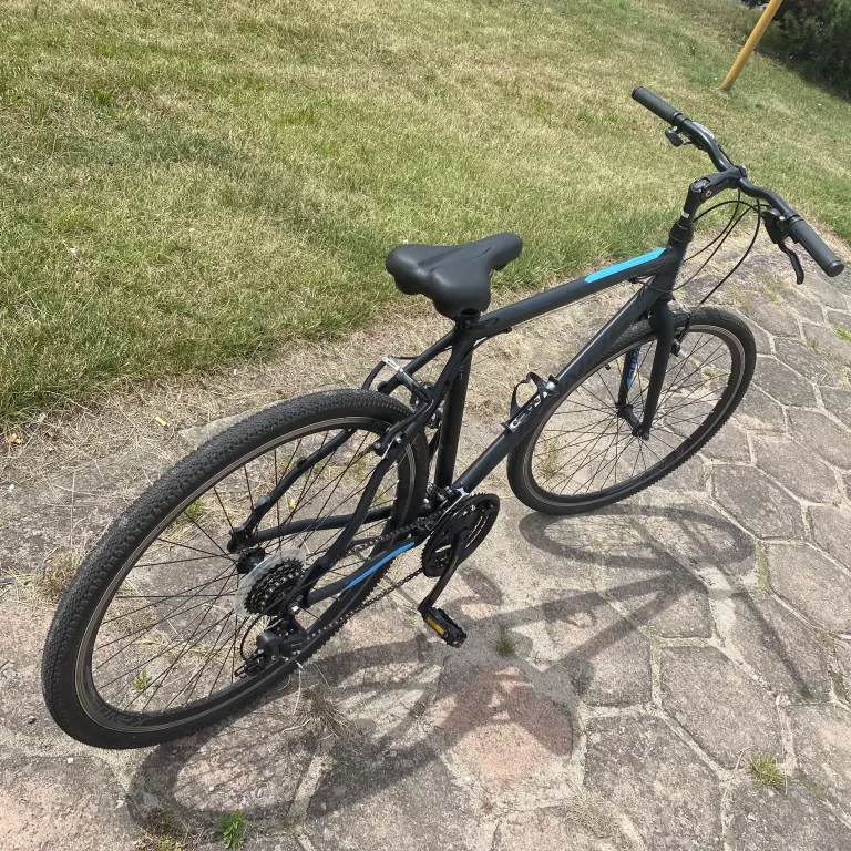 ROWER KANDS STV 700 KOŁA 28" RAMA 21"