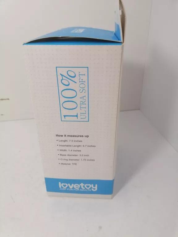 DILDO LOVETOY Z PRZYSSAWKĄ 16 CM