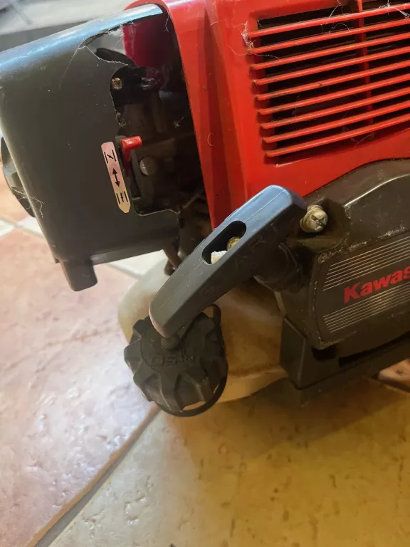 kosa-spalinowa-kawasaki-tj53e-marka-kawasaki