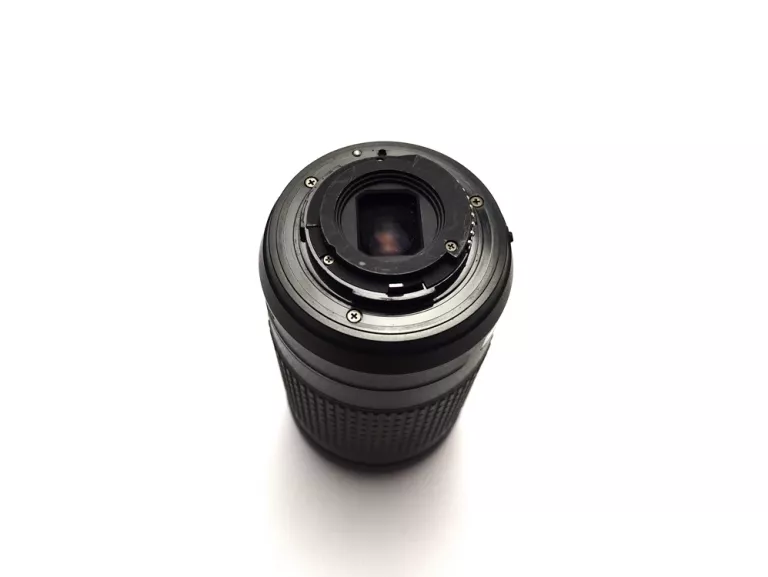 NIKON DX VR AF-P NIKKOR 70-300MM 1:4,5-6,3G ED