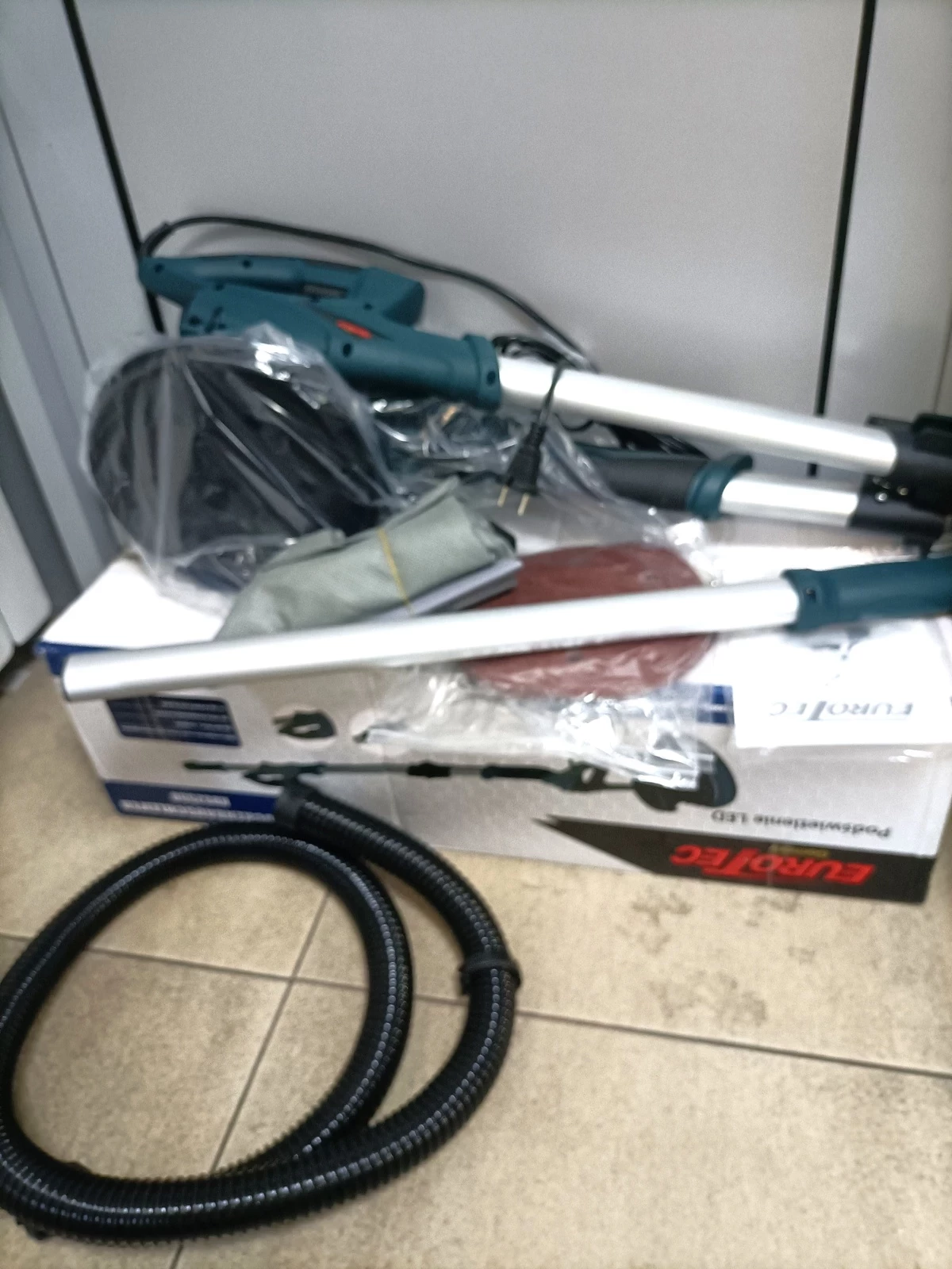 szlifierka-do-gladzi-eurotec-kds2550-komplet-stan-uzywany