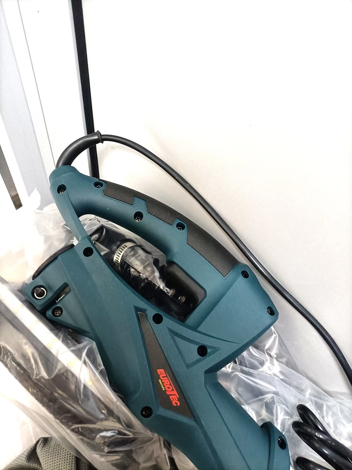 szlifierka-do-gladzi-eurotec-kds2550-komplet-marka-eurotec