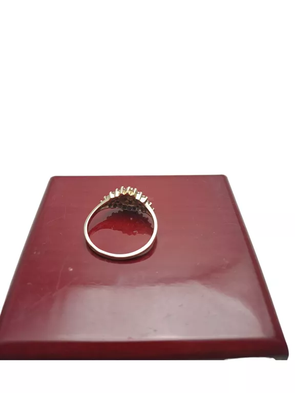 piekny-zloty-pierscionek-585-208-g-jez-stan-11323-2