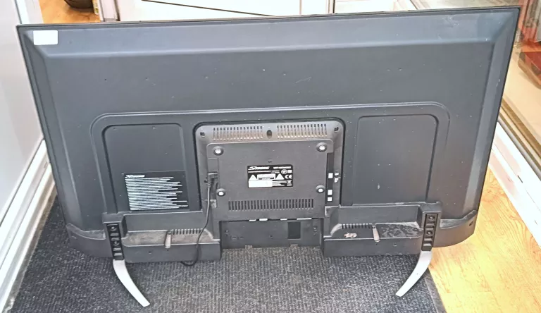 TELEWIZOR STRONG SRT 40FX4003