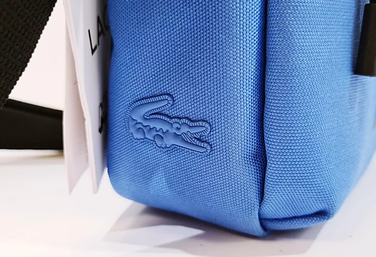niebieska-lacoste-saszetka-minecraft-torebka-stan-powystawowy