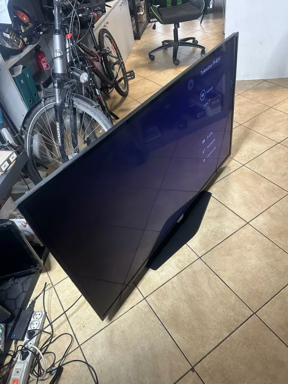 TELEWIZOR PHILIPS 55PUS6162 PILOT