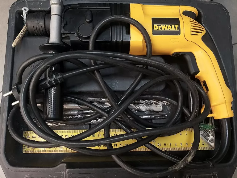 mlotowiertarka-dewalt-d25003k-kaliska-15-leczyca