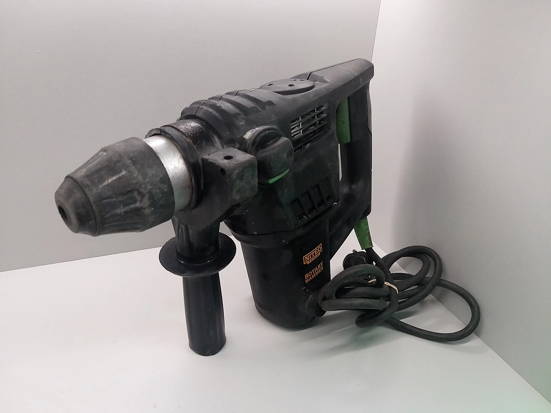 mlot-udarowy-niteo-tools-rh0043-19-stan-uzywany