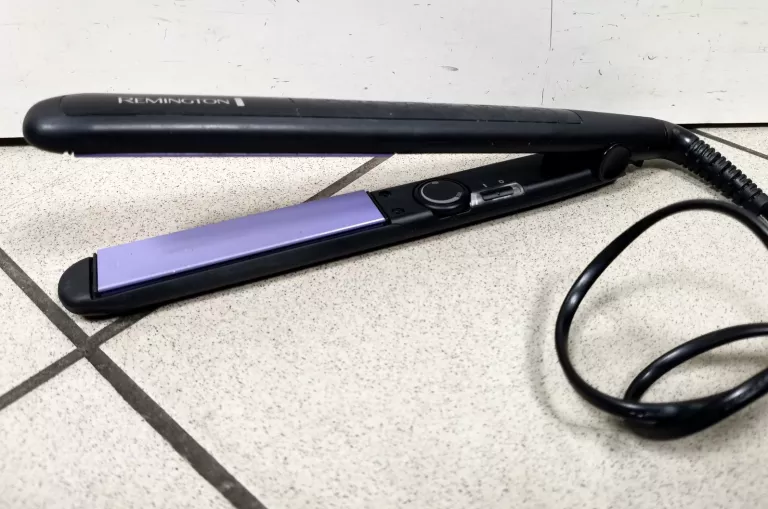 PROSTOWNICA REMINGTON S6300