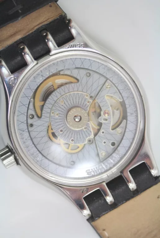 swatch-swiss-automatic-v8-wodoszczelnosc-30m-wr30