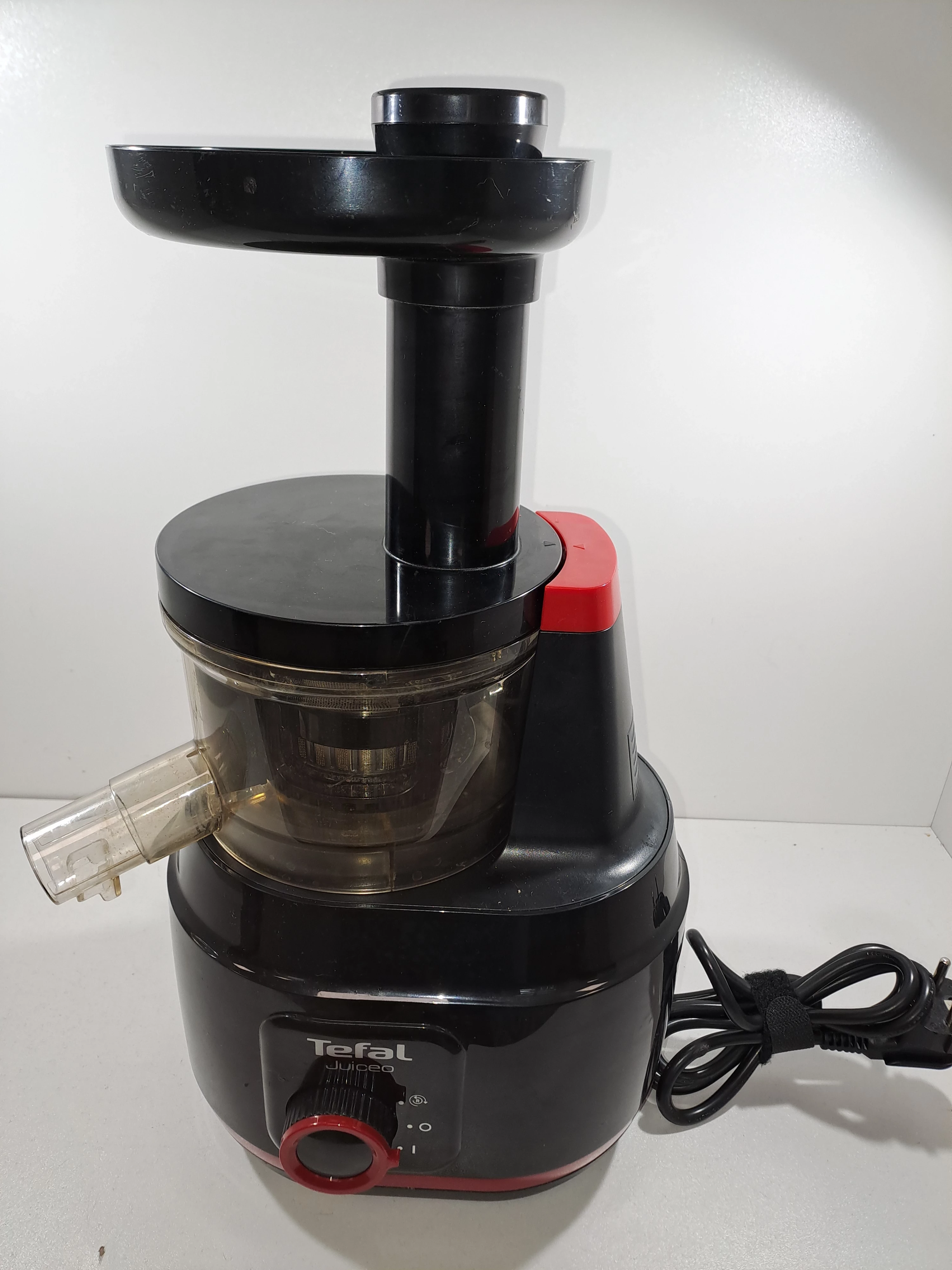 wyciskarka-wolnoobrotowa-pionowa-tefal-zc15-150-w-dworcowa-64-oborniki-for-cash