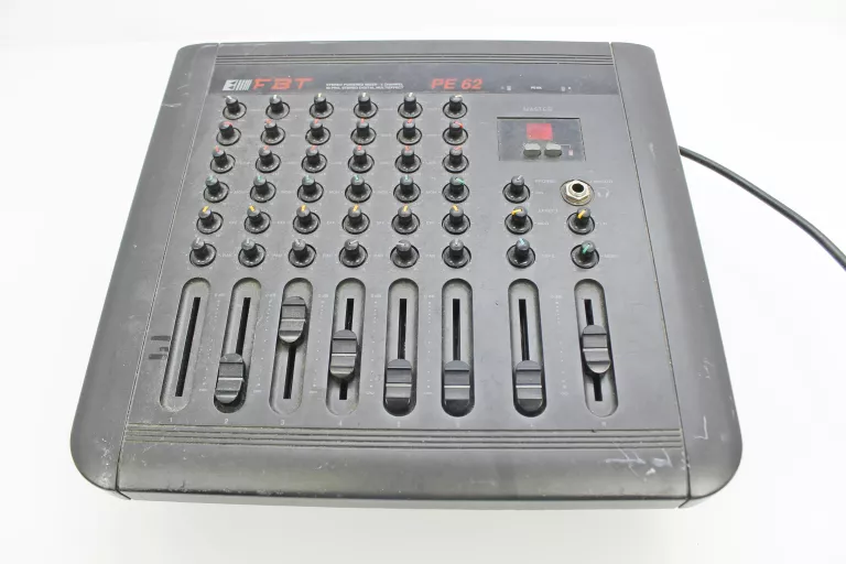 MIKSER FBT PE62