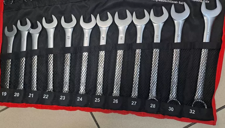 DEDRA 1406 KLUCZE PŁASKO-OCZKOWE 25 SZT.