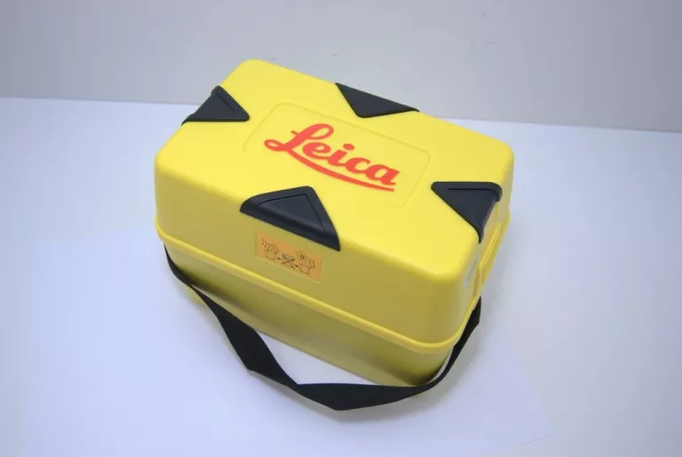 NIWELATOR LEICA NA520
