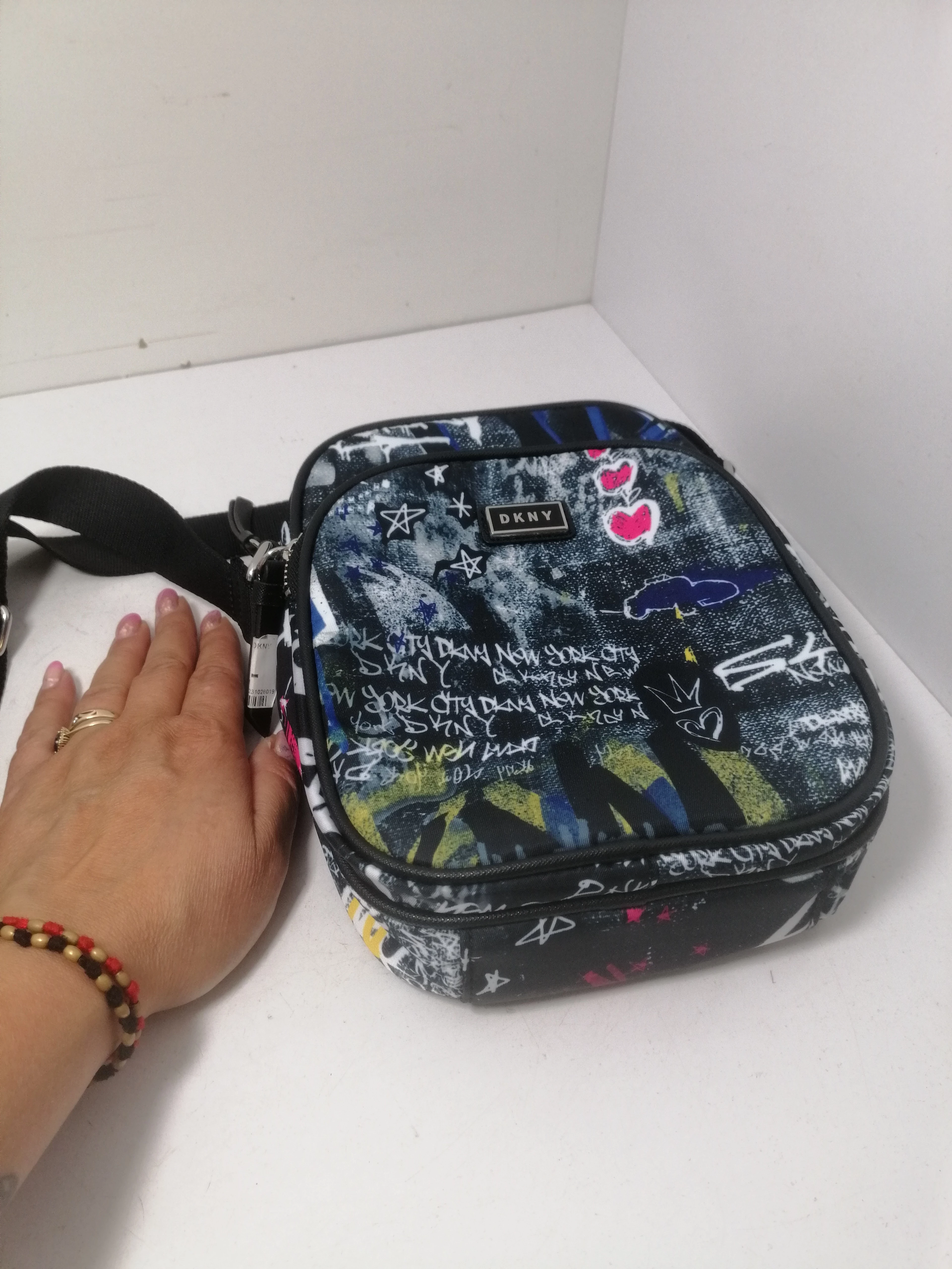 szaszetka-dkny-kolory-231028019-wielkosc-715-1