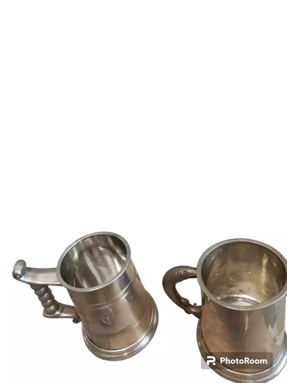 KUFEL MAŁY METALOWY