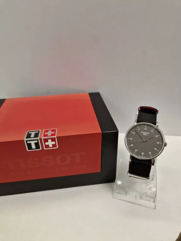ZEGAREK MĘSKI TISSOT 1853 EVERYTIME T1094101707700 W PUDEŁKU