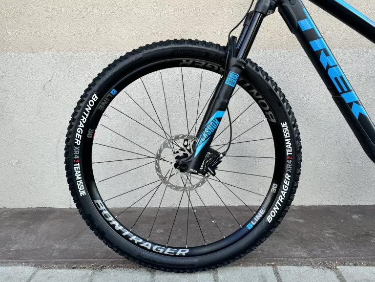 ROWER TREK FUEL EX 7 29" 2018 ROZMIAR RAMY 17,5" CZARNO-NIEBIESKI!
