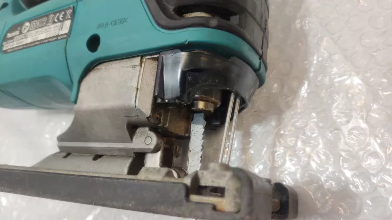WYRZYNARKA MAKITA 4350FCT - WALIZKA (720W)
