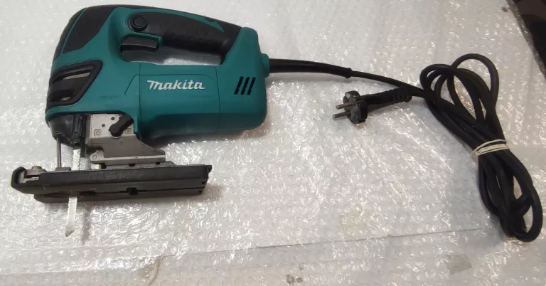WYRZYNARKA MAKITA 4350FCT - WALIZKA (720W)